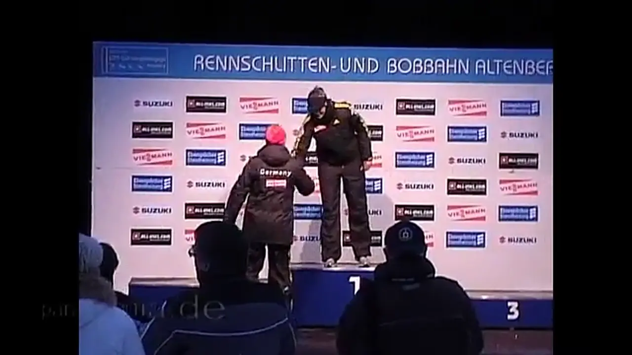 Foto: Siegerehrung Rennrodel-WM in Altenberg 2008