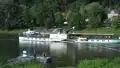 Das Ausflugsschiff Krippen bei der Ausfahrt aus Bad Schandau